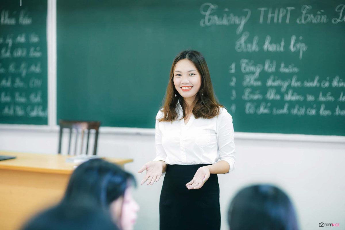 KHÓA HỌC LUYỆN THI VÀO 10