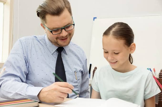 Gia Sư A Level Business Hỗ Trợ Học Sinh Từ Cơ Bản Đến Nâng Cao