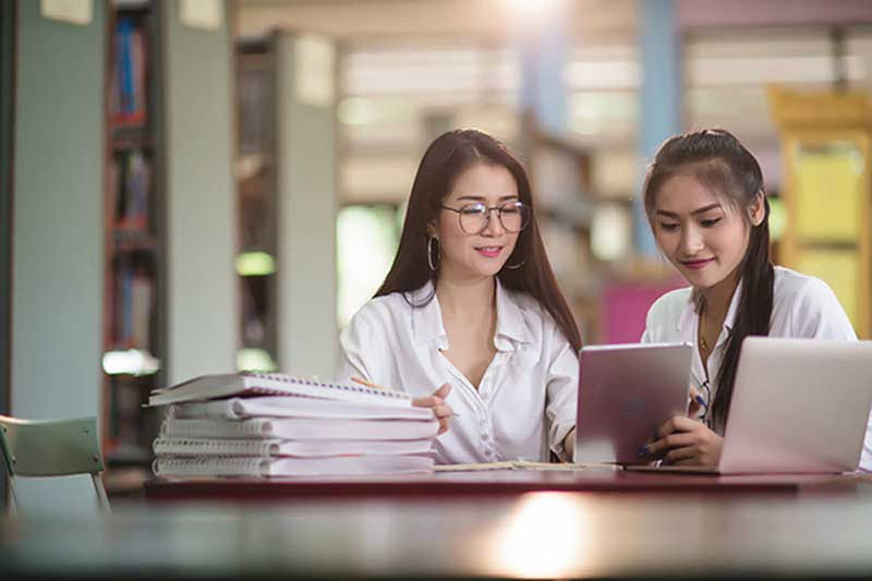 Gia Sư Cho Du Học Sinh Tại Vương Quốc Anh (UK)