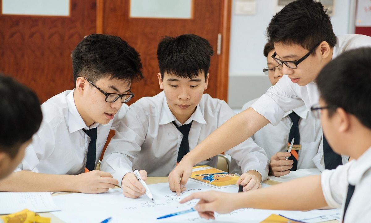 Gia Sư Dạy Lý Lớp 11