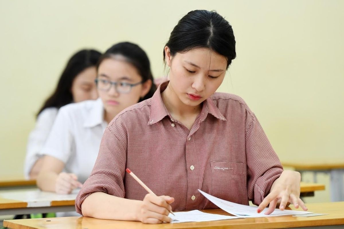 Gia Sư Dạy Lý Lớp 8
