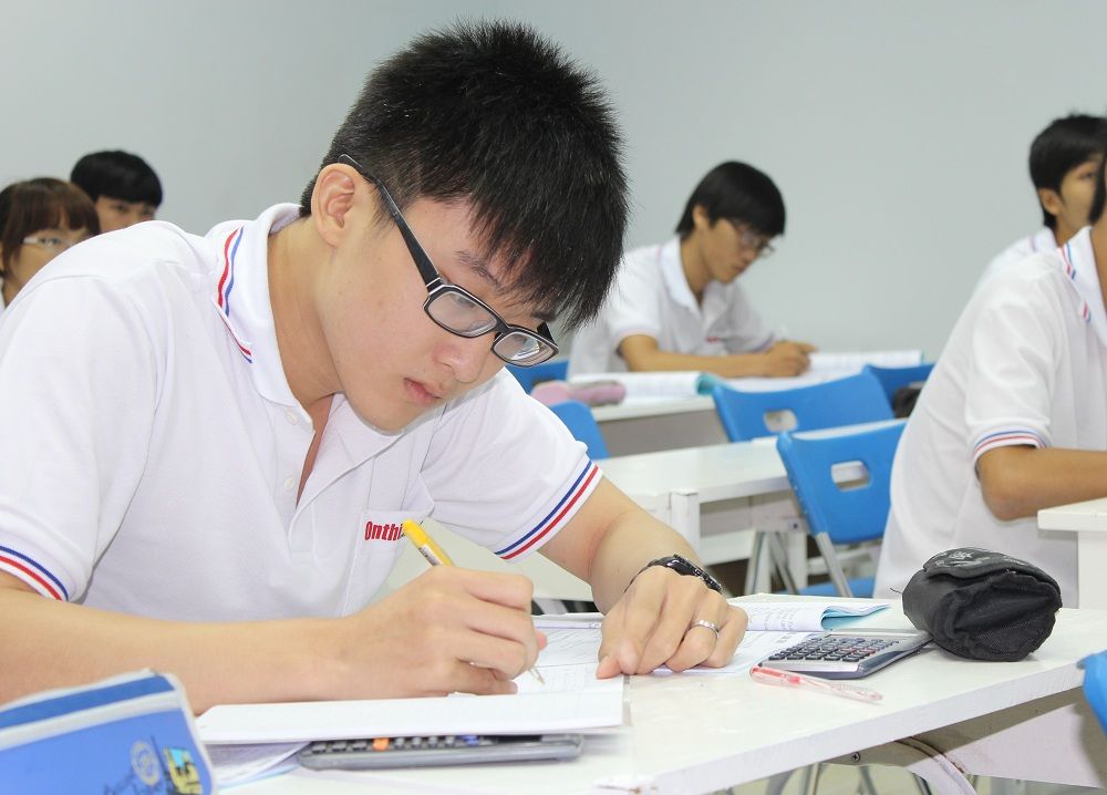 Gia Sư Dạy Toán Lớp 10