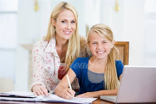 Gia Sư IGCSE Chemistry Giải Thích Hóa Học Theo Cách Dễ Hiểu