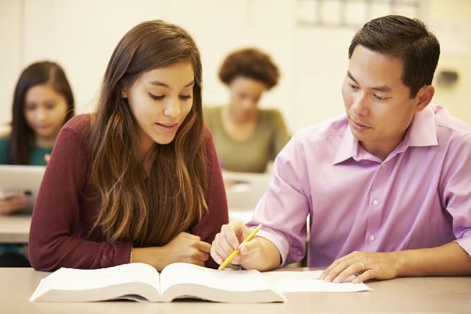 Gia Sư IGCSE Economics Hỗ Trợ Hiểu Bài Và Vận Dụng Kinh Tế