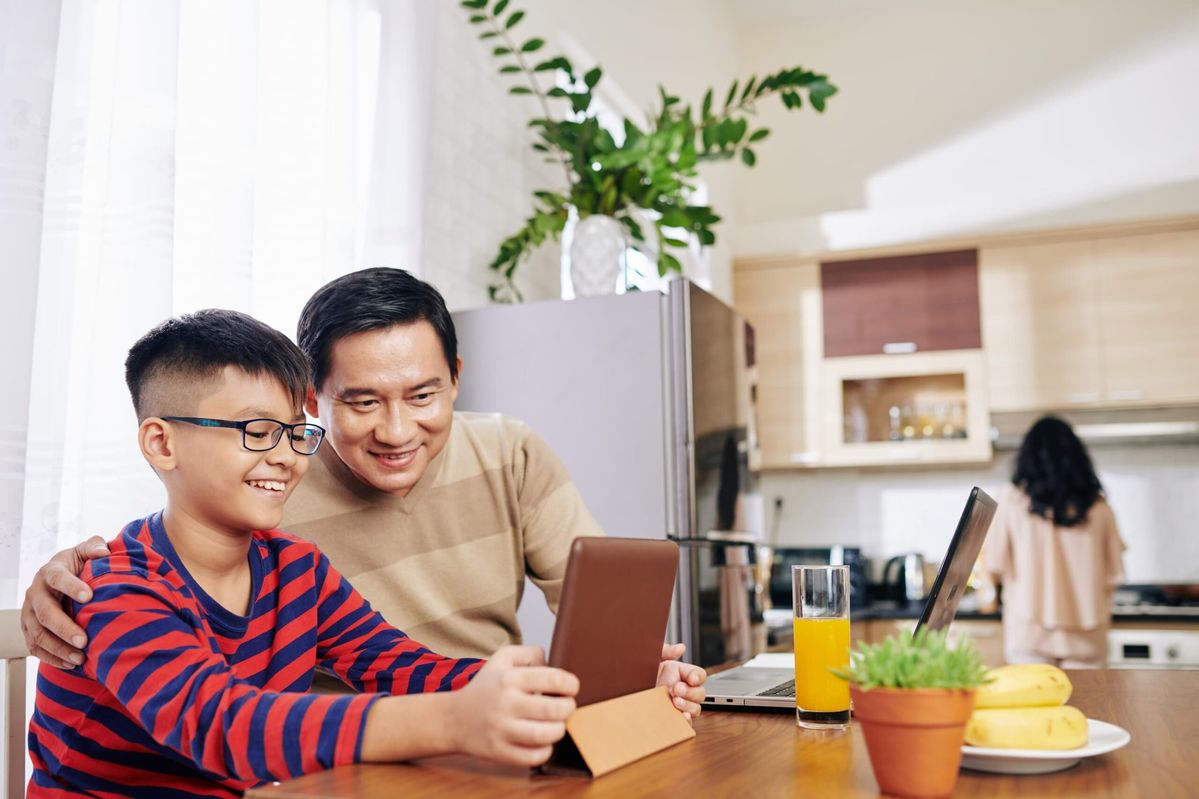 Gia sư luyện thi chứng chỉ Flyers