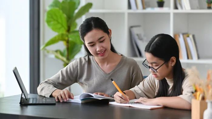 Gia sư tiếng Anh lớp 2