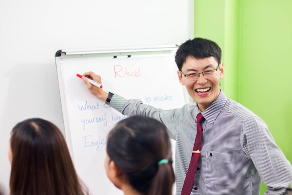 Giáo Viên Luyện Thi Chuyên Anh