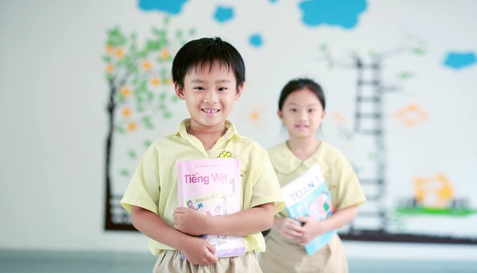 Mức lương gia sư Văn bao nhiêu tiền?